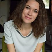 Je suis étudiante . La maîtrise du français est pour moi indispensable dans ma vie personnelle et professionnelle. J'ai obtenu un très bon score au Certificat Voltaire